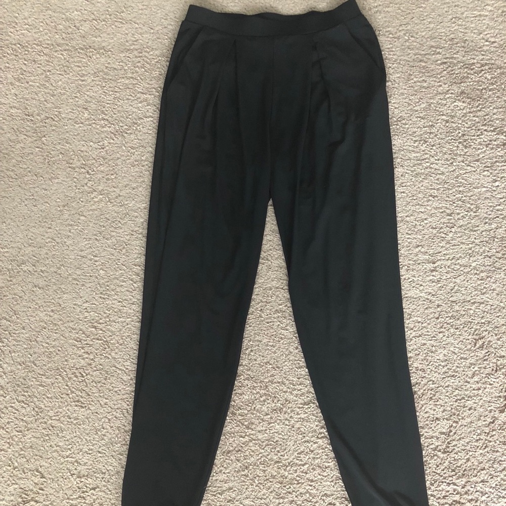 Like New! Jogger! 🎉